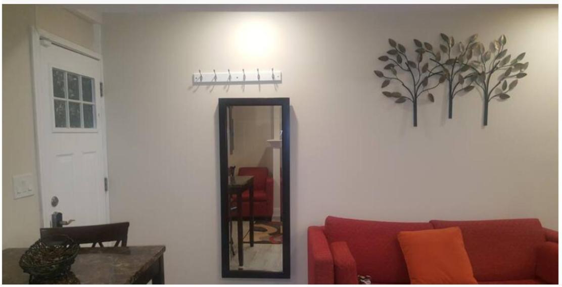 Beautiful New 4 Bedroom 3 Bath Family Or 1 Bedroom Nr Howard U Downtown Nw Dc Bed and breakfast