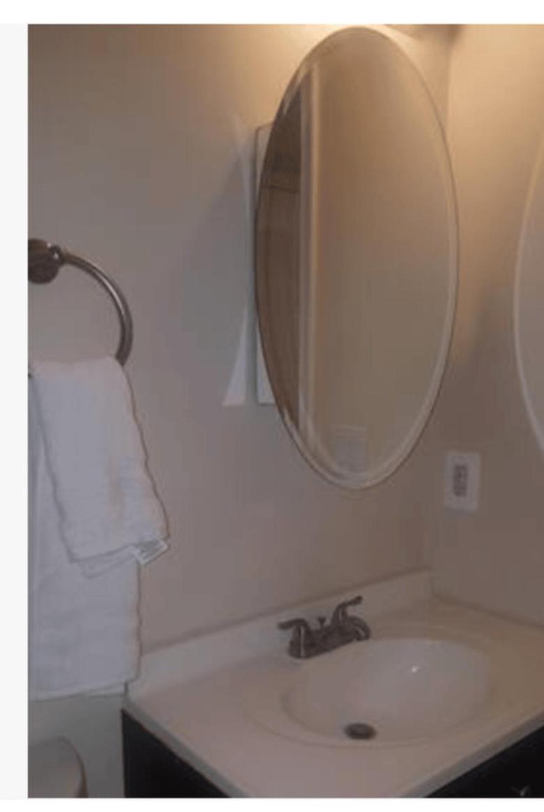 Beautiful New 4 Bedroom 3 Bath Family Or 1 Bedroom Nr Howard U Downtown Nw Dc Bed and breakfast Washington