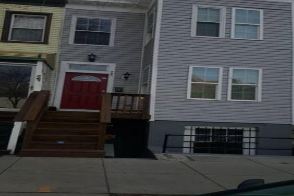 Bed and breakfast Beautiful New 4 Bedroom 3 Bath Family Or 1 Bedroom Nr Howard U Downtown Nw Dc Washington